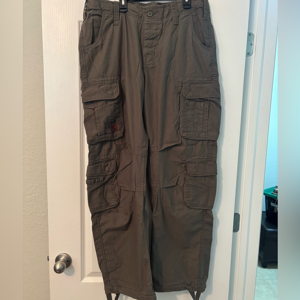 Men's Cargo Pants in Olive Green